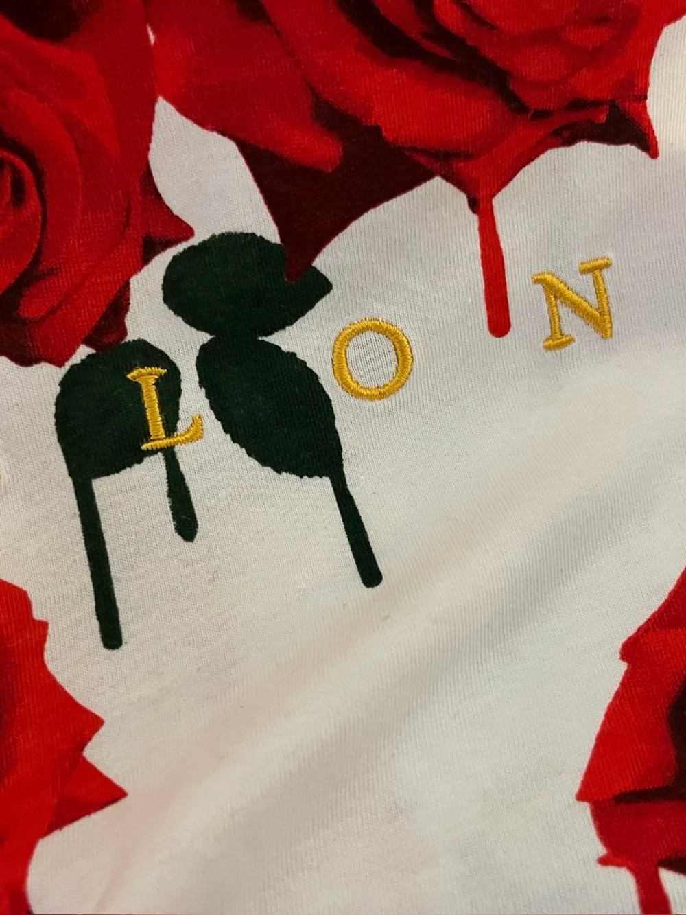 Rue 21 Bleeding Roses Top - Picture 5 of 7